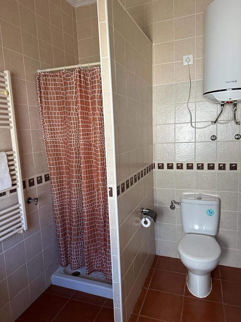La Casa Barata, Casa Rural Cedillo Екстериор снимка